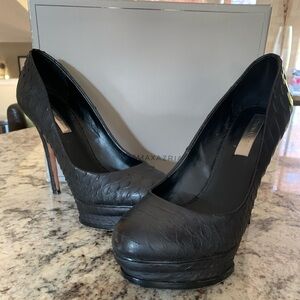 BCBG MaxAzria 6-1/2 black glazed python pump